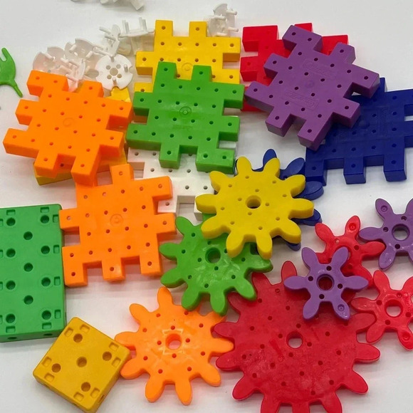 Vintage QUERCETTI 110 Piece Luna Park Gear Building Play Set Made in Italy 1983 - Picture 3 of 6